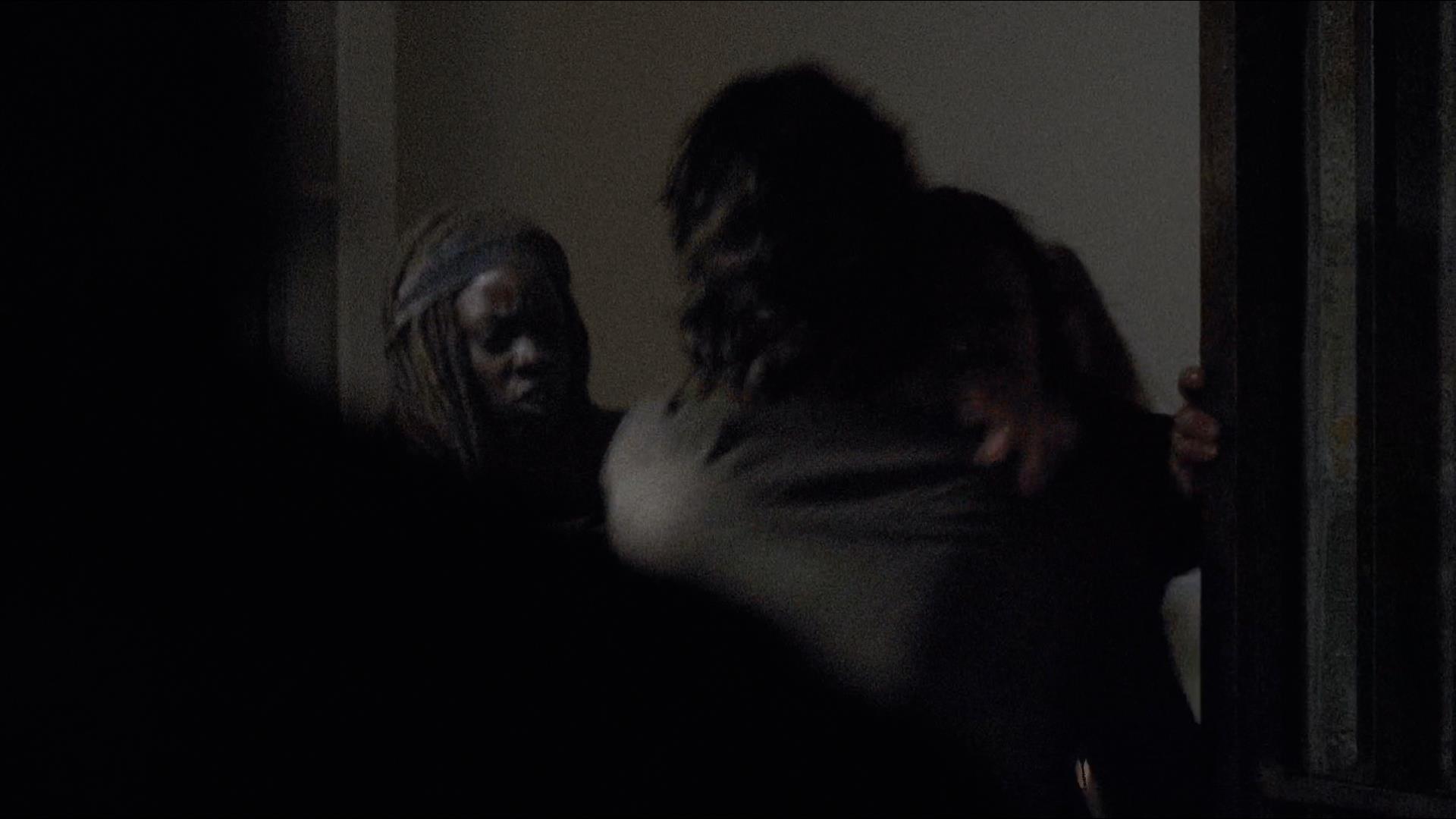 twd-715-0141.jpeg