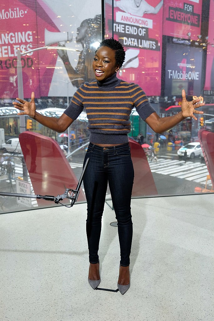 danai-gurira-extra-2016-007.jpg