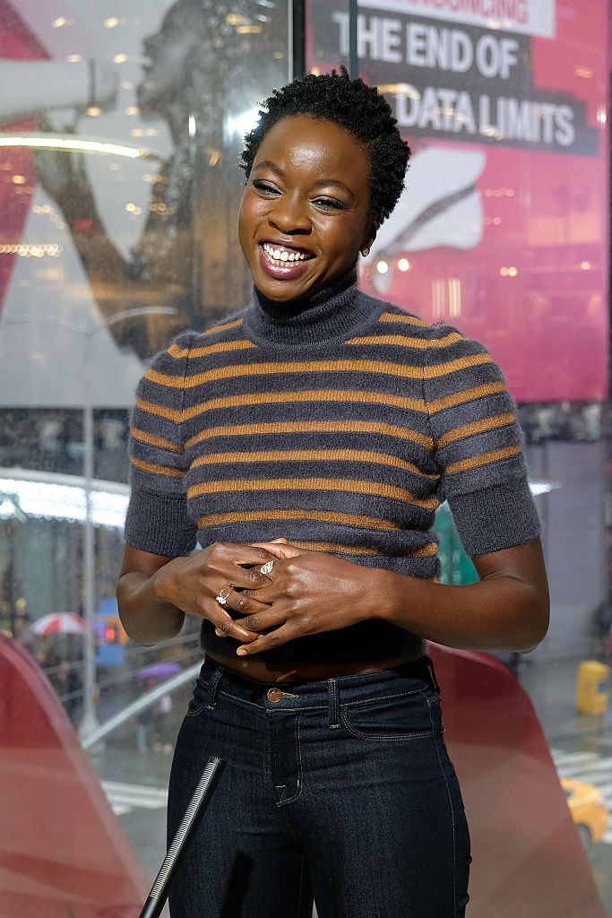 danai-gurira-extra-2016-013.jpg