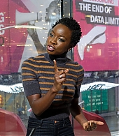 danai-gurira-extra-2016-009.jpg