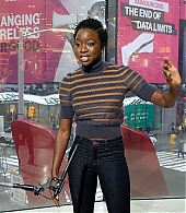 danai-gurira-extra-2016-022.jpg